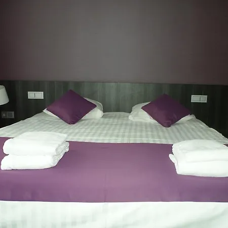 Park View Hotel 3*