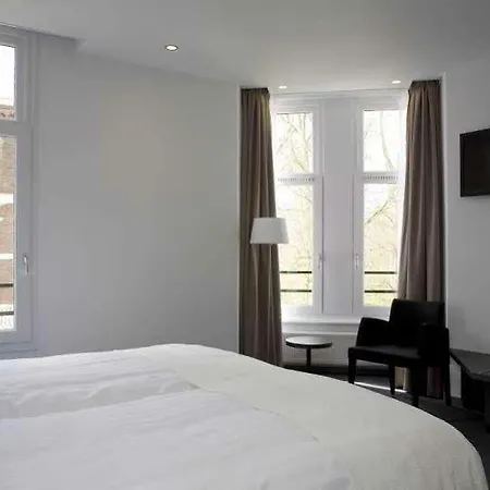 Park View Hotel 3*