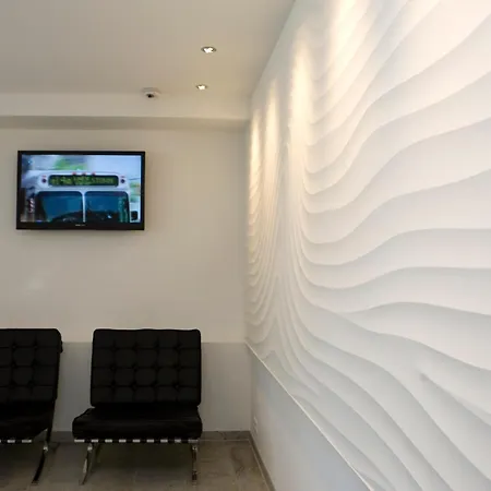 فندق Park View 3*