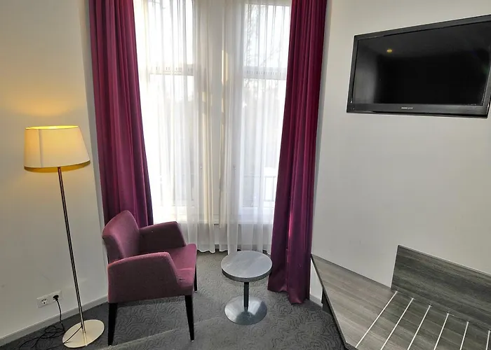 Park View מלון 3*